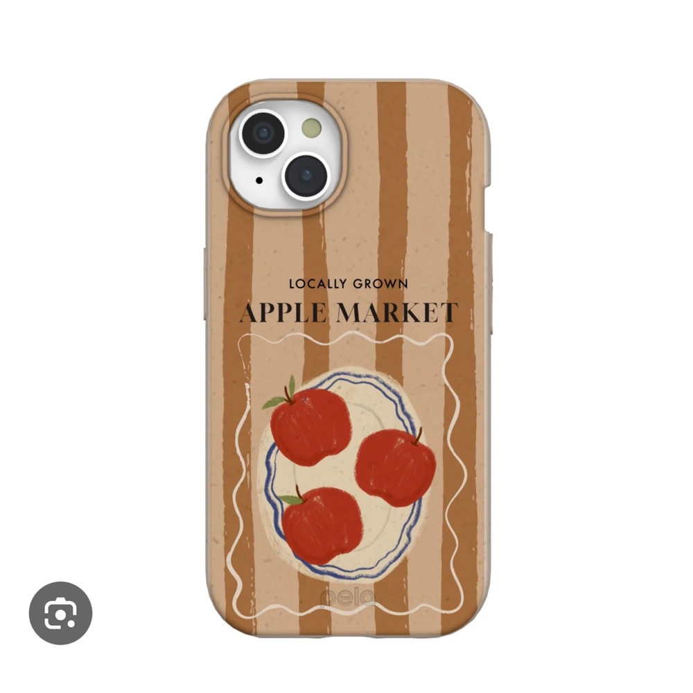Pela Seashell Apple Market iPhone 15 Case